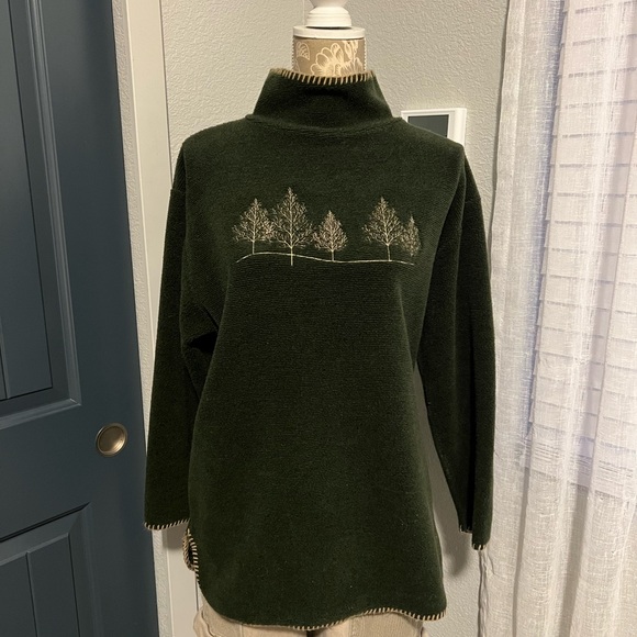 Coldwater Creek Dark Green Tree Motif Turtleneck Sweater - Picture 1 of 3